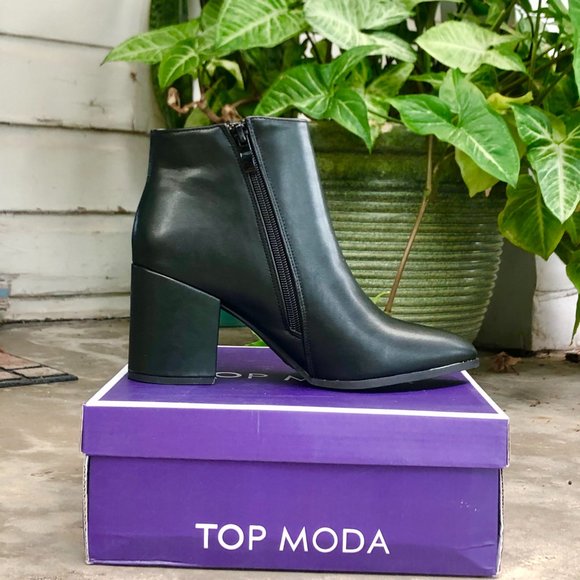 Black Vegan Leather Zipper Ankle Boots - Picture 4 of 10